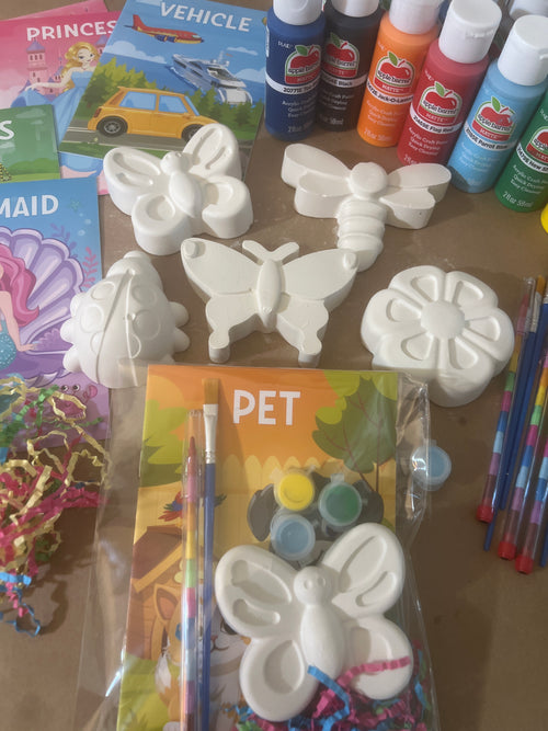 12 Pcs Butterfly-Paintable Plaster Figurines with Coloring Book